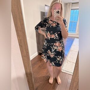 Viamor navy floral shift dress with pockets